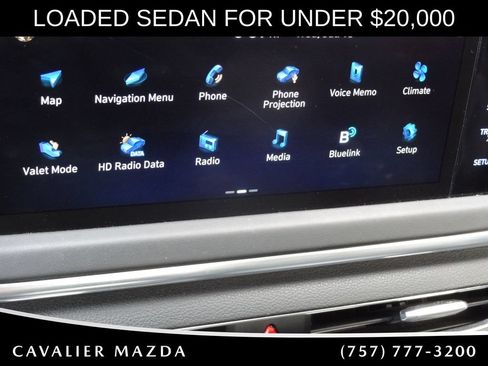 Used 2021 Hyundai Sonata Limited w/ Preferred Accessory Package FWD image 31