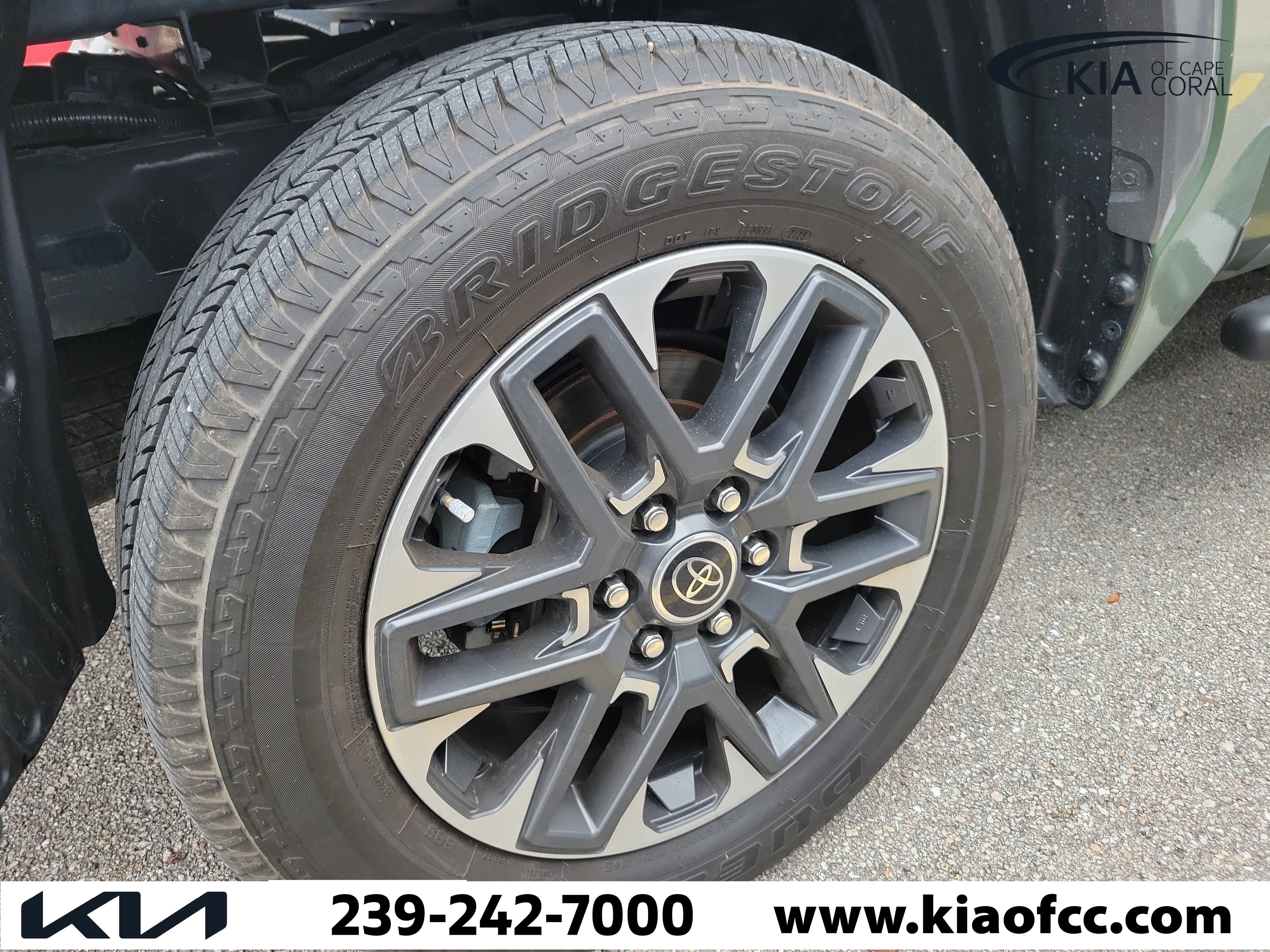 Used 2023 Toyota Tundra Limited RWD image 6