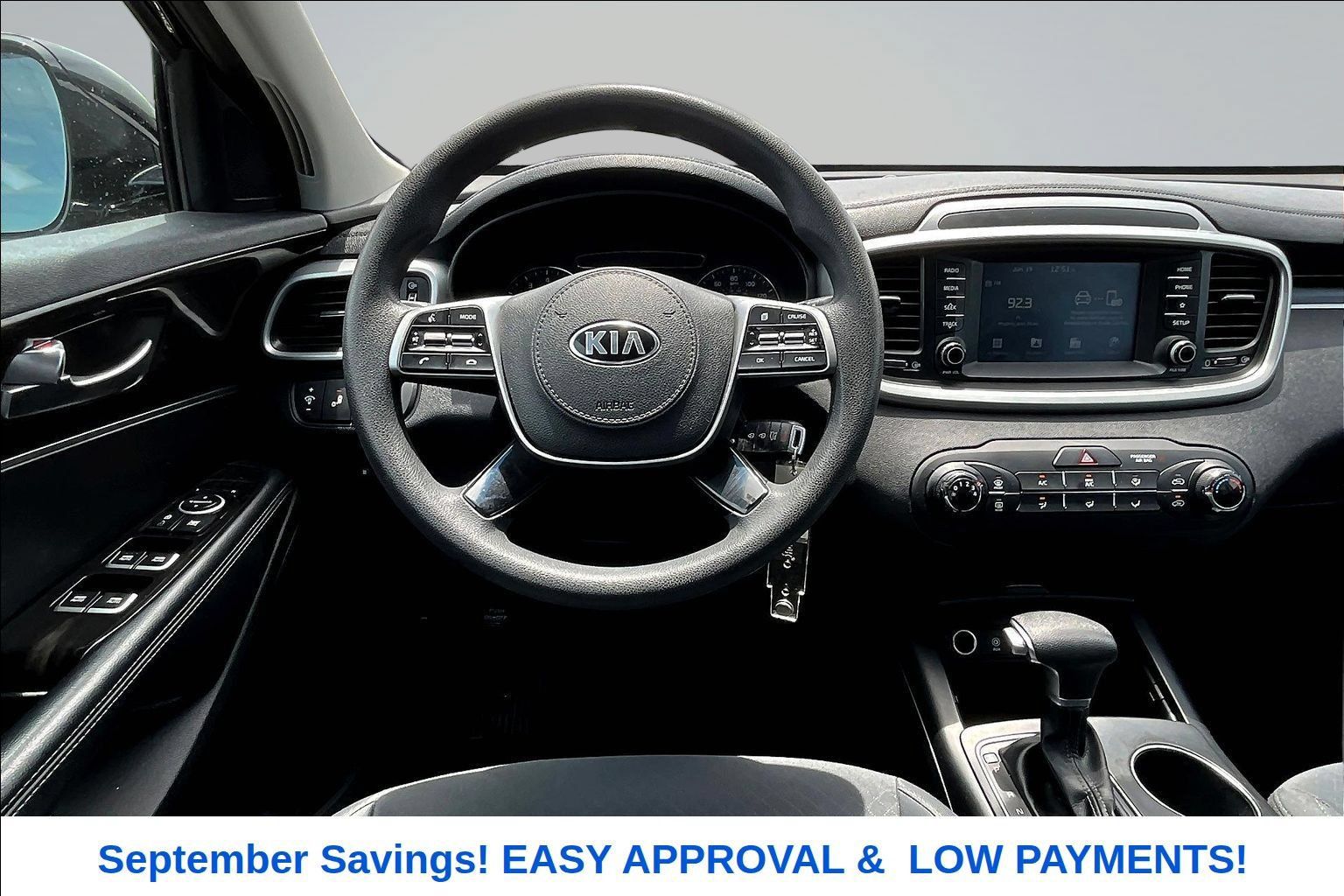 Used 2019 Kia Sorento FWD image 9