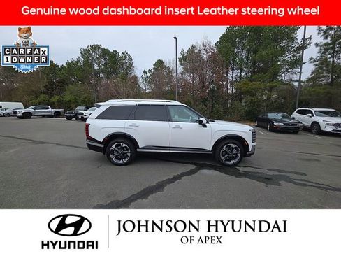 Used 2026 Hyundai Palisade Limited AWD/4WD image 14
