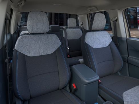 New 2025 Ford Maverick XLT w/ XLT Luxury Package image 10