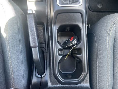 Used 2024 Jeep Wrangler Unlimited Sport AWD/4WD image 26