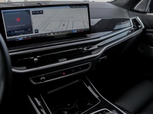 Used 2025 BMW X5 M60i image 24