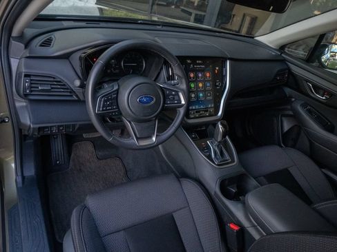 Certified 2025 Subaru Outback Premium AWD/4WD image 9