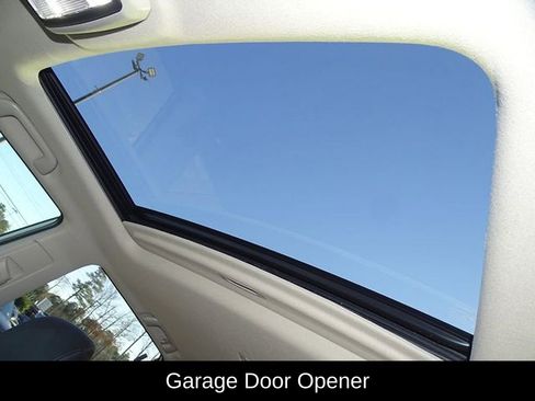 Used 2022 Toyota 4Runner SR5 Premium image 10