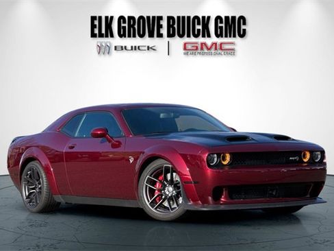 Used 2019 Dodge Challenger SRT Hellcat image 2