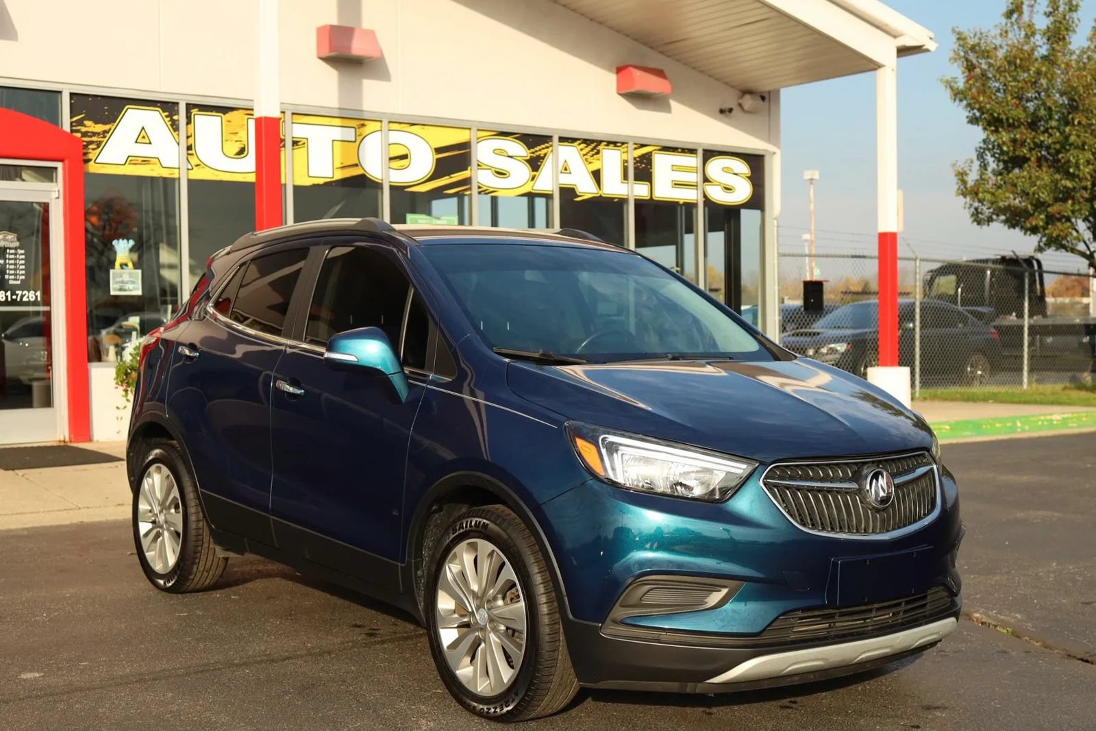 Used 2019 Buick Encore Preferred FWD image 3