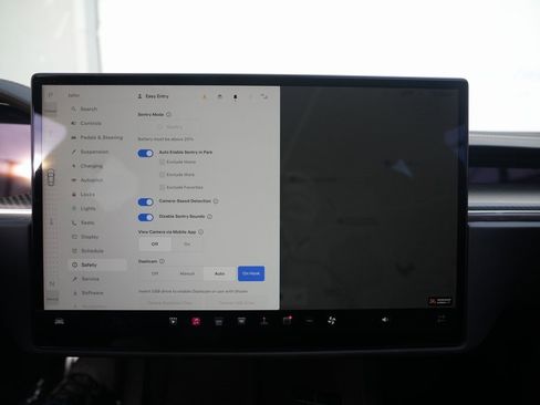 Used 2022 Tesla Model S Plaid image 57