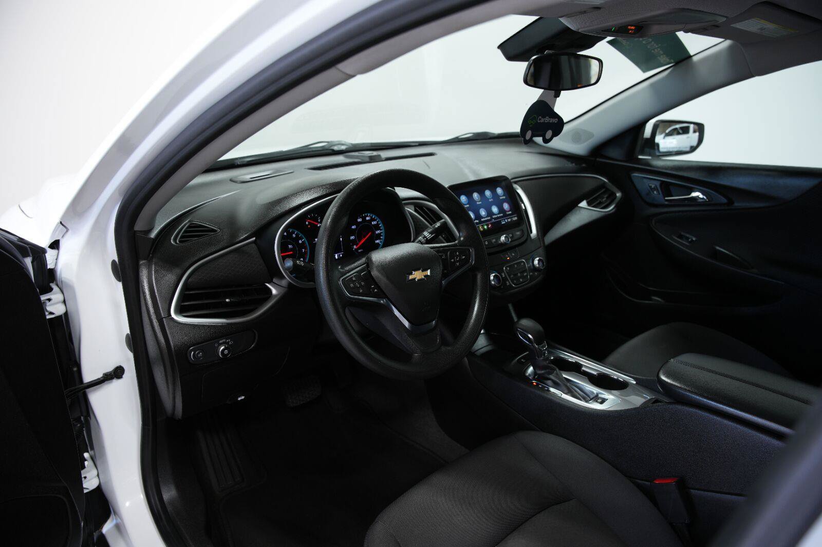 Certified 2024 Chevrolet Malibu LT FWD image 35