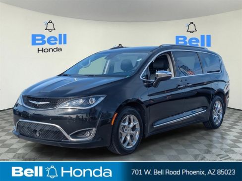 Used 2018 Chrysler Pacifica Limited w/ Advanced Safetytec Group image 1