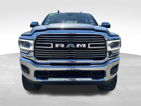 Used 2021 RAM 2500 Laramie AWD/4WD image 2