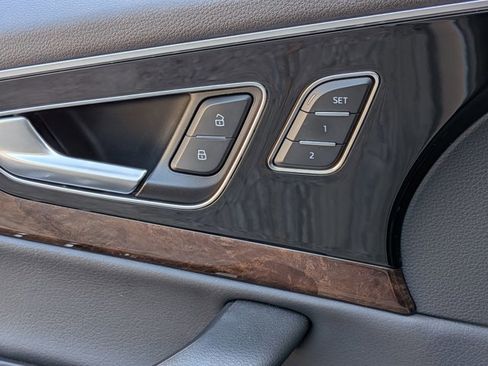 Used 2017 Audi Q7 3.0T Premium Plus image 14