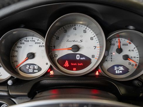 Used 2013 Porsche 911 Turbo S AWD/4WD image 16