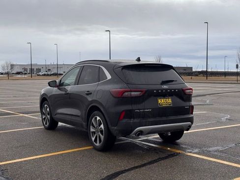 Used 2025 Ford Escape Platinum image 33