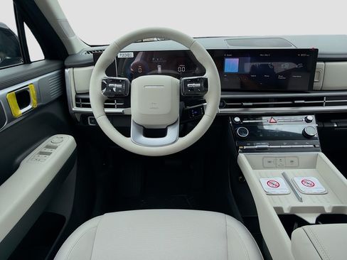 New 2026 Hyundai Santa Fe SE FWD image 16