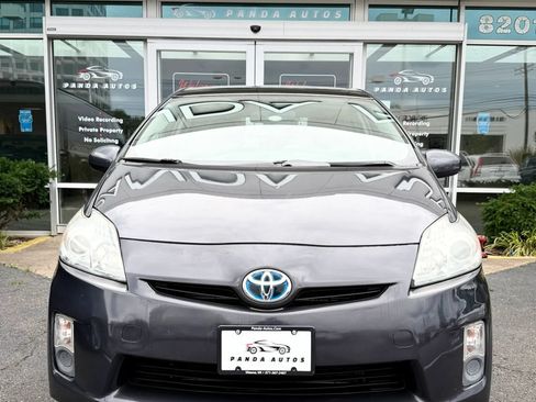 Used 2010 Toyota Prius FWD image 2