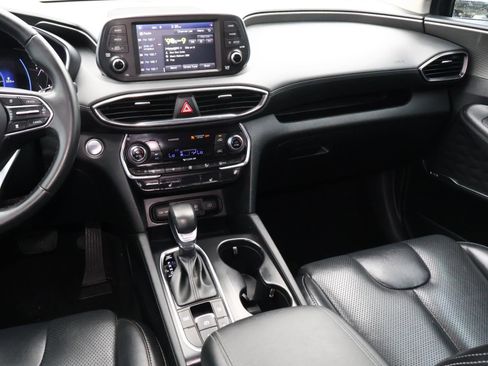 Used 2020 Hyundai Santa Fe SEL w/ Convenience Package image 11