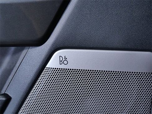 Certified 2023 Ford F150 Lariat w/ Equipment Group 502A High image 28