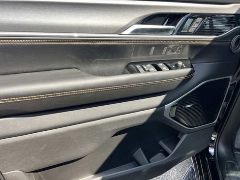 New 2026 Jeep Grand Wagoneer L 4WD image 11
