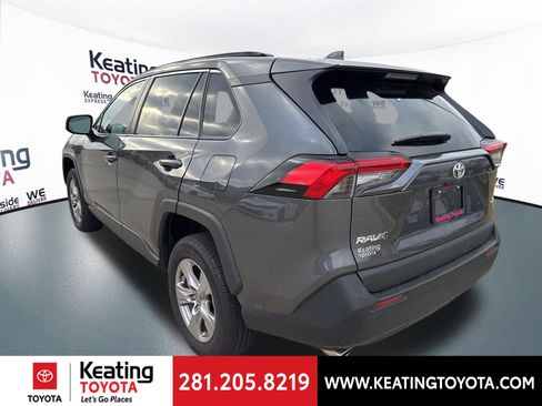 Used 2025 Toyota RAV4 XLE image 5