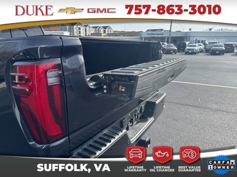 Used 2024 GMC Sierra 2500 Denali w/ Denali Reserve Package image 15