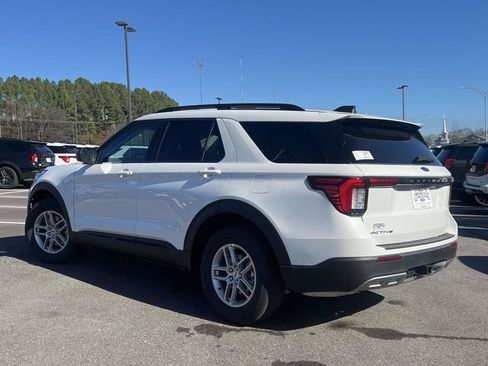 New 2026 Ford Explorer Active w/ Active Comfort Package RWD image 16