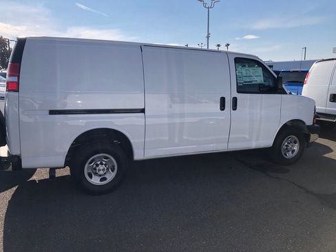 New 2024 Chevrolet Express 2500 w/ Driver Convenience Package image 4
