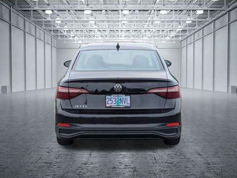 Used 2023 Volkswagen Jetta S FWD image 4