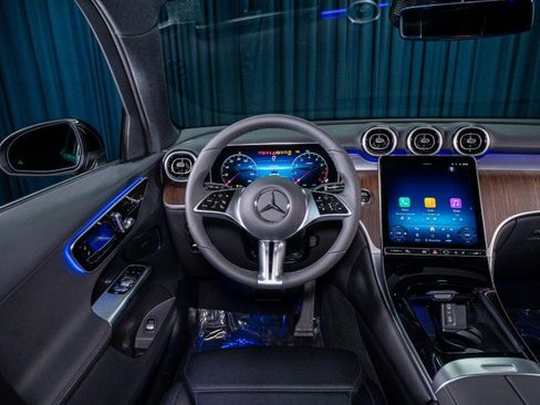 New 2026 Mercedes-Benz GLC 300 image 14