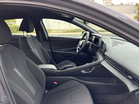 Used 2026 Hyundai Elantra Sport FWD image 35