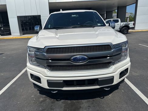 Used 2019 Ford F150 Platinum w/ Equipment Group 701A Luxury image 3