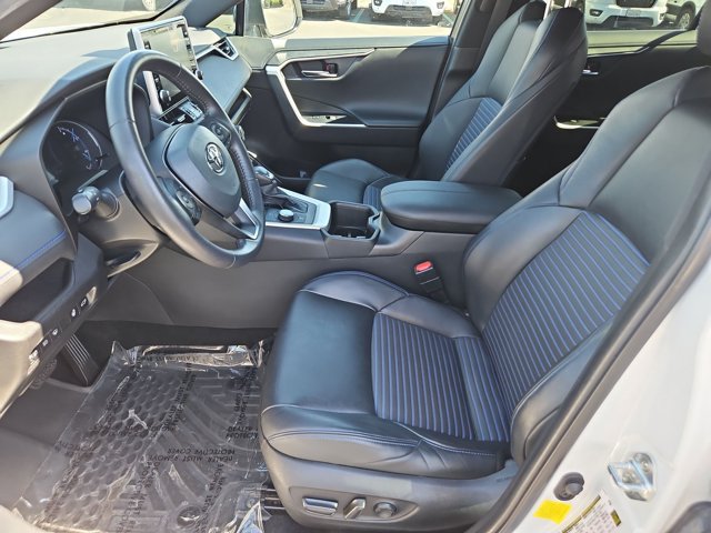 Used 2022 Toyota RAV4 XSE w/ XSE Grade Weather Package AWD/4WD image 16