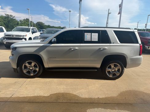 Used 2017 Chevrolet Tahoe LT RWD image 3