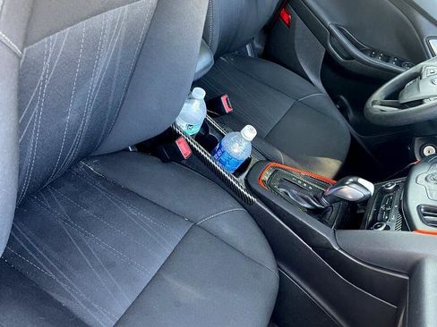 Used 2015 Ford Focus SE image 21