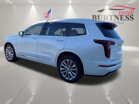 Certified 2024 Cadillac XT6 Premium Luxury w/ LPO, Floor Liner Package AWD/4WD image 6