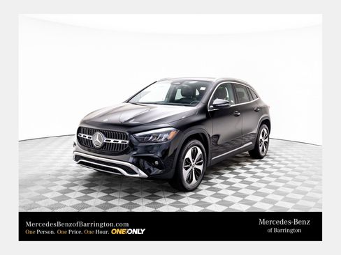New 2026 Mercedes-Benz GLA 250 4MATIC image 1