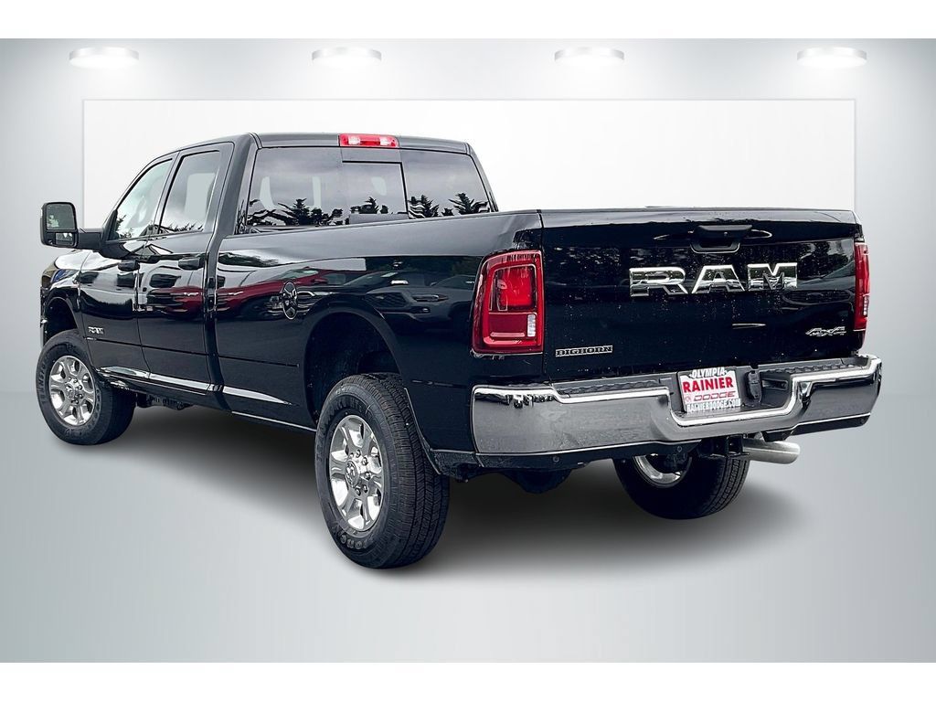 Used 2025 RAM 2500 Big Horn AWD/4WD image 3