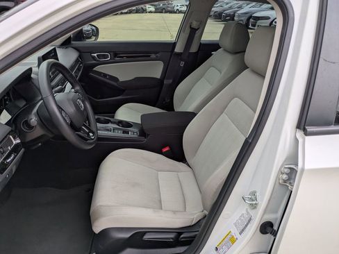 Used 2024 Honda Civic EX image 7