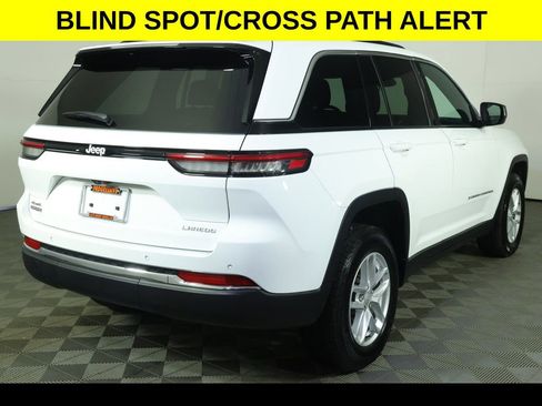 Used 2025 Jeep Grand Cherokee Laredo X w/ Luxury Tech Group I image 13