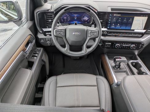 New 2026 Chevrolet Silverado 1500 High Country w/ Midnight Edition image 4