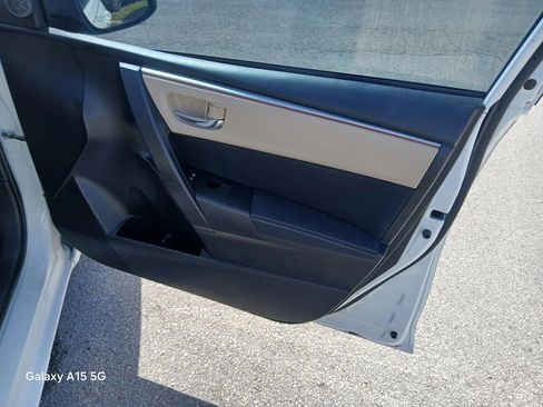 Used 2016 Toyota Corolla LE FWD image 17