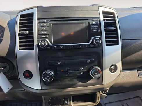 Used 2018 Nissan Frontier S image 10