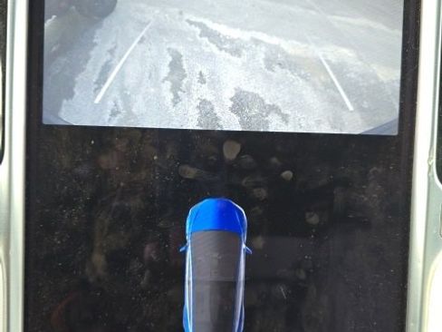 Used 2016 Tesla Model X 90D image 3