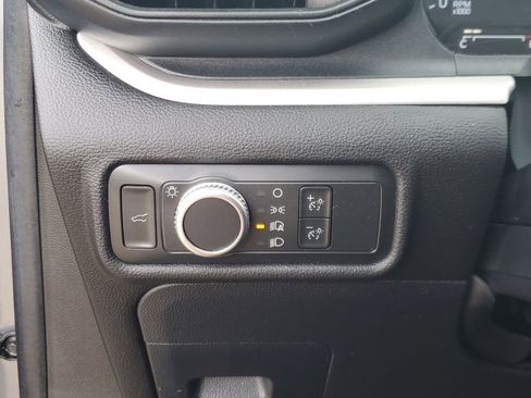 Used 2022 Ford Explorer XLT RWD image 19