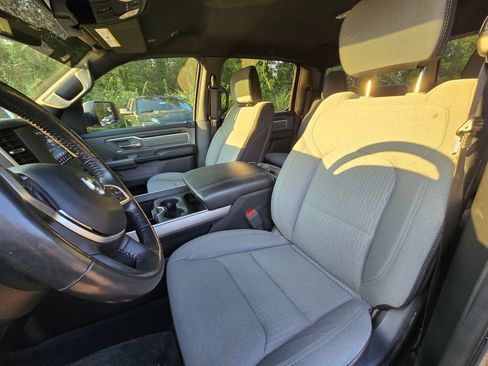 Used 2021 RAM 1500 Big Horn AWD/4WD image 23