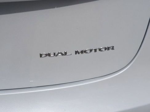 Used 2019 Tesla Model 3 Long Range image 10