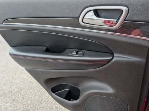 Used 2018 Jeep Grand Cherokee Trailhawk w/ Trailhawk Luxury Group image 1