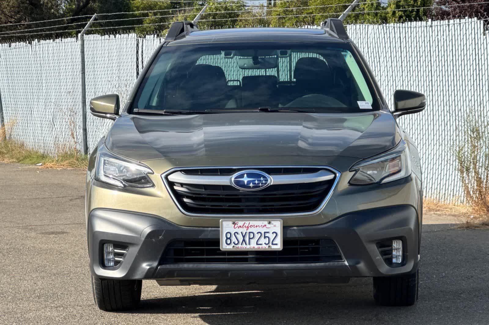 Used 2020 Subaru Outback Premium w/ Popular Package #1 AWD/4WD image 8