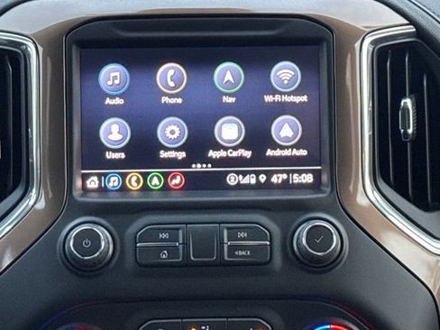 Used 2022 Chevrolet Silverado 1500 High Country image 18