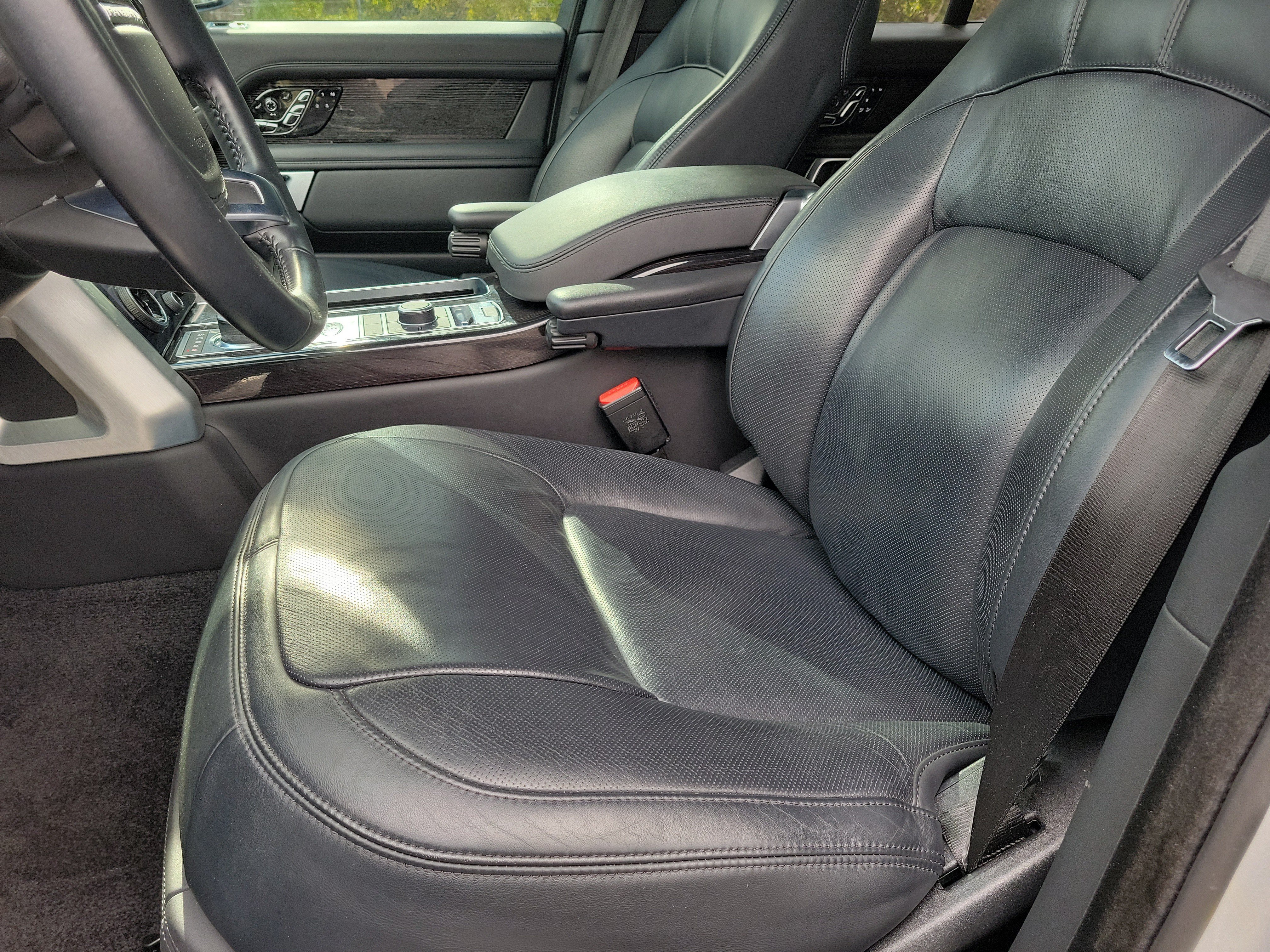 Used 2022 Land Rover Range Rover Autobiography AWD/4WD image 19